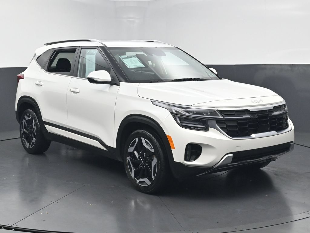 Used 2024 Kia Seltos SX AWD/4WD image 3