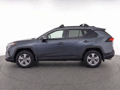 Used 2023 Toyota RAV4 XLE w/ Convenience Package FWD image 6