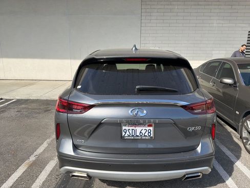 Certified 2025 INFINITI QX50 Pure image 4