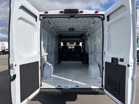 New 2026 RAM ProMaster 3500 w/ Convenience Group image 15