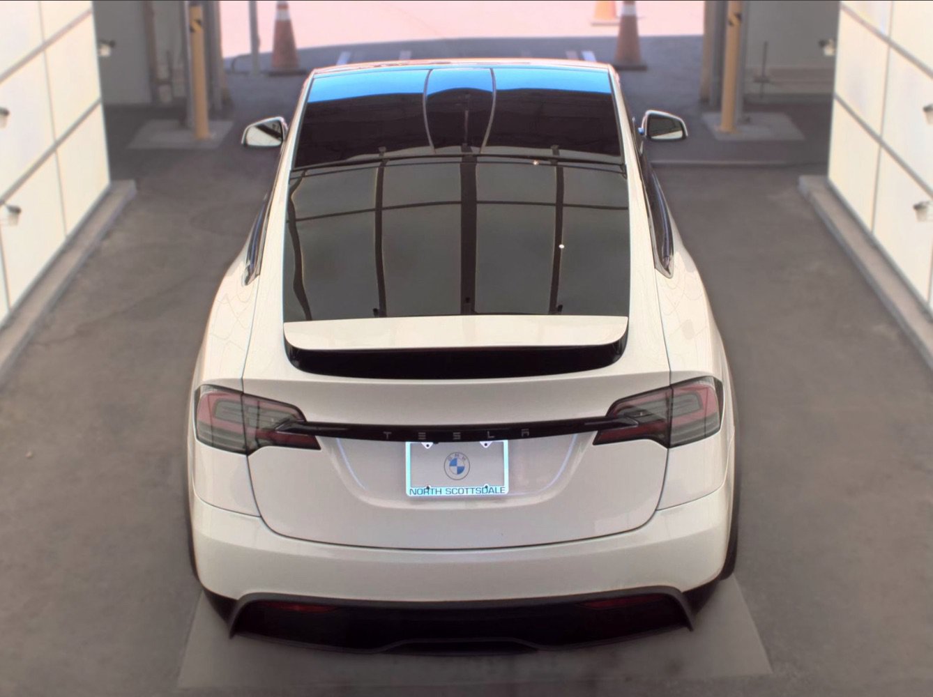 Used 2023 Tesla Model X AWD/4WD image 5