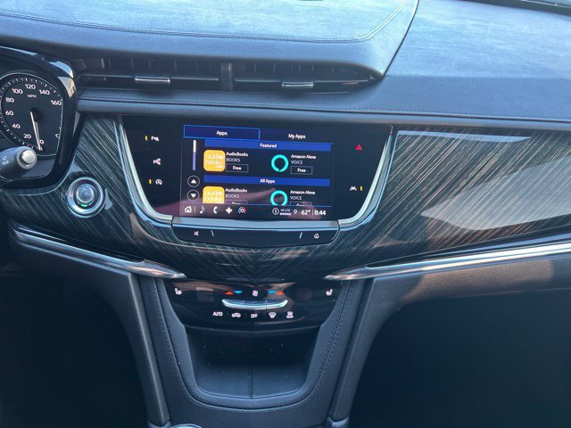 Used 2022 Cadillac XT6 Premium Luxury w/ Technology Package FWD image 20