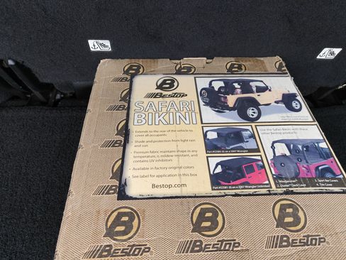 Used 2014 Jeep Wrangler Unlimited Sport w/ Quick Order Package 24S AWD/4WD image 33