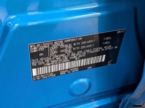 Used 2018 Toyota RAV4 XLE image 24