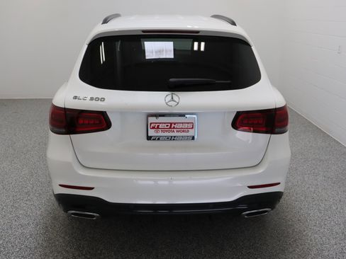 Used 2022 Mercedes-Benz GLC 300 image 8