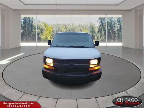 Used 2016 Chevrolet Express 3500 Extended image 7