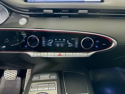 Certified 2025 Genesis GV70 3.5T Sport image 16