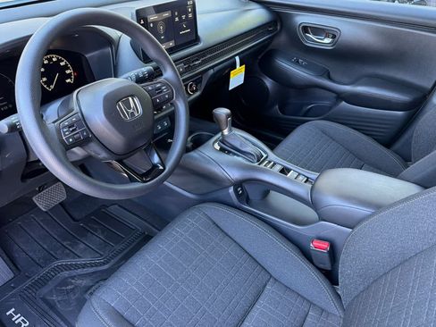 New 2027 Honda HR-V LX image 13