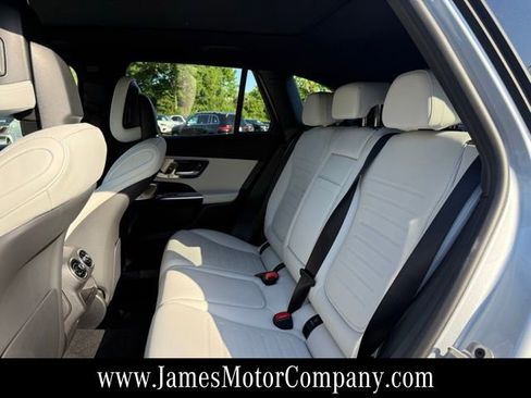 New 2026 Mercedes-Benz GLC 300 4MATIC image 16