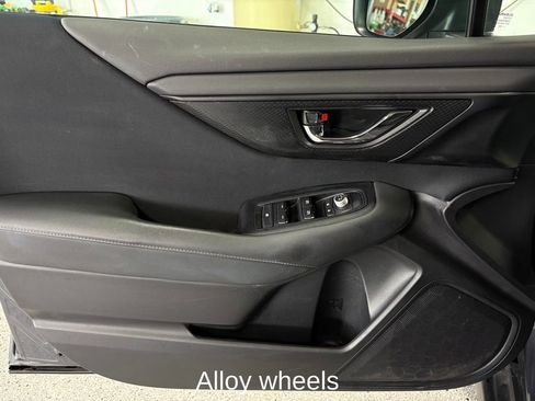 Used 2023 Subaru Outback Premium w/ Popular Package #1 image 12