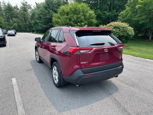 Used 2019 Toyota RAV4 XLE w/ Convenience Package AWD/4WD image 5
