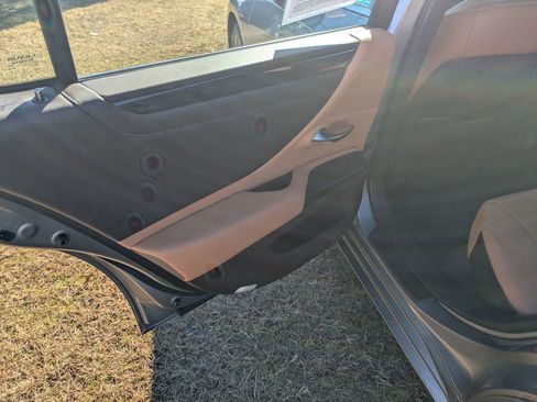 Used 2020 Lexus ES 350 w/ Premium Package image 27