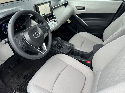 New 2026 Toyota Corolla Cross LE FWD image 11