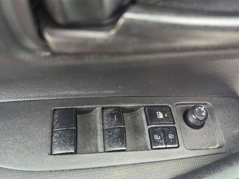 Used 2022 Toyota Corolla LE FWD image 10