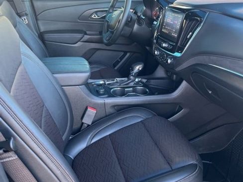 Used 2023 Chevrolet Traverse High Country w/ LPO, Floor Liner Package image 10