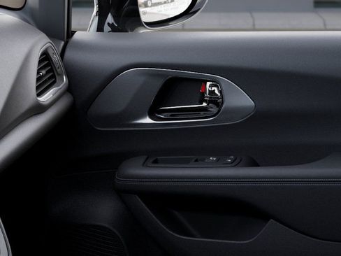 New 2026 Chrysler Voyager LX FWD image 28