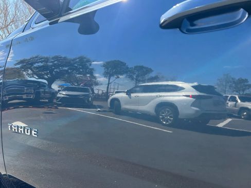 Used 2019 Chevrolet Tahoe LT image 3