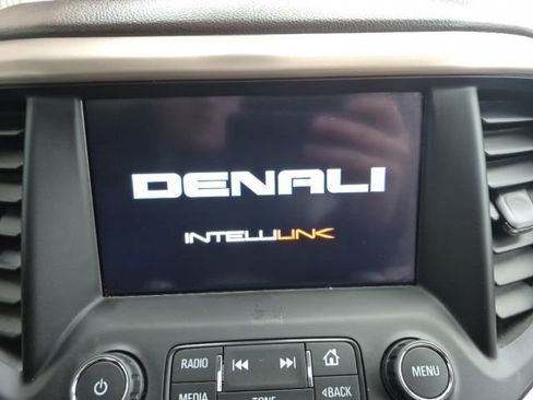 Used 2017 GMC Acadia Denali w/ Technology Package image 31