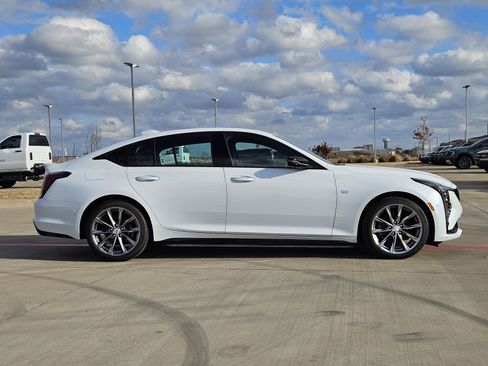 New 2026 Cadillac CT5 Sport image 7