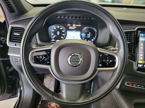 Used 2021 Volvo XC90 T8 Inscription image 21