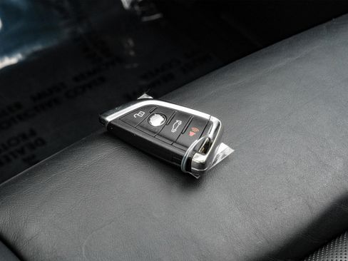 Used 2015 BMW X5 M image 69