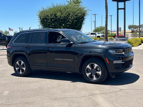 Used 2024 Jeep Grand Cherokee Limited 4xe AWD/4WD image 7