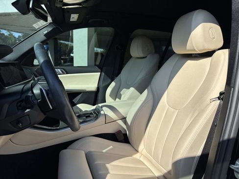 Used 2022 BMW X5 xDrive40i image 32