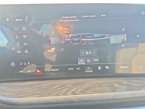 New 2025 Audi Q5 Premium image 19