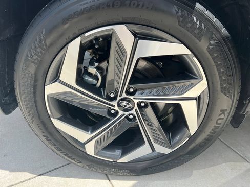 Certified 2023 Hyundai Tucson Limited FWD image 8
