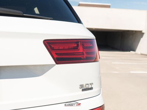Used 2018 Audi Q7 3.0T Premium Plus w/ Premium Plus Package AWD/4WD image 43