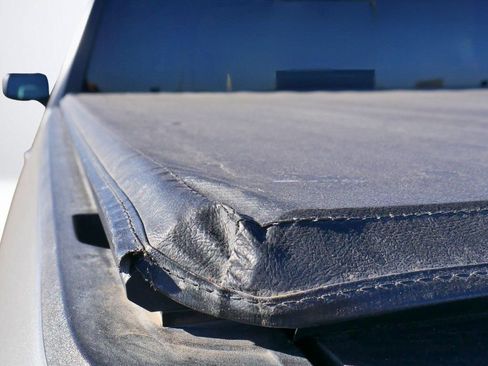 Used 2024 GMC Sierra 1500 AT4X image 23