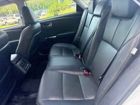 Used 2017 Toyota Avalon Limited w/ All Weather Liner Package FWD image 25