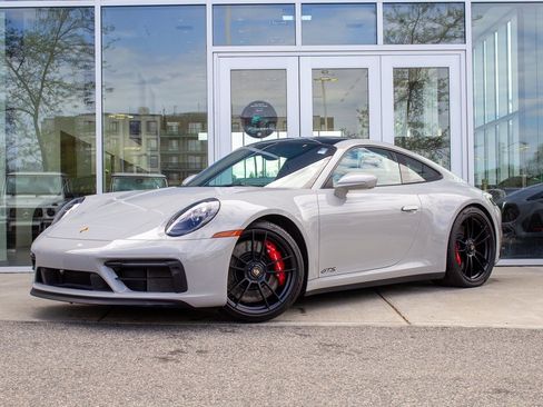 Used 2024 Porsche 911 Carrera GTS w/ Premium Package image 1