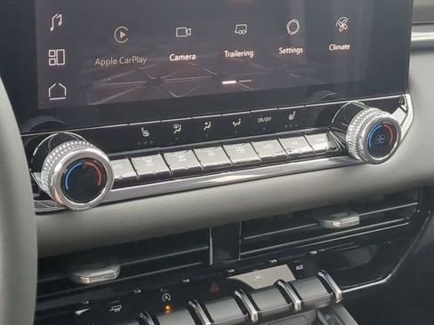 New 2026 GMC Canyon Elevation w/ Convenience Package image 33