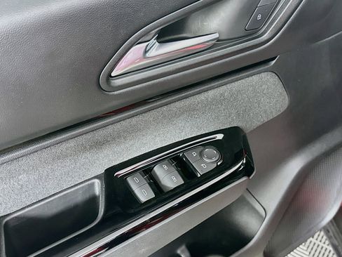 Used 2024 Honda Prologue EX image 15
