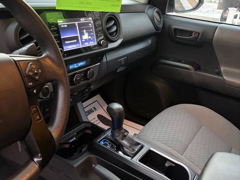 Used 2021 Toyota Tacoma SR5 image 18