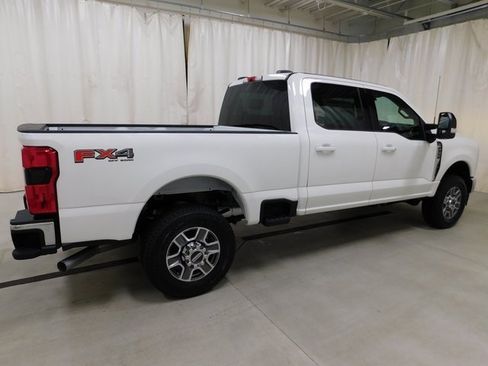 New 2026 Ford F350 Lariat w/ FX4 Off-Road Package image 3