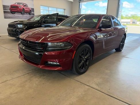 Certified 2022 Dodge Charger SXT w/ Driver Convenience Group AWD/4WD image 1