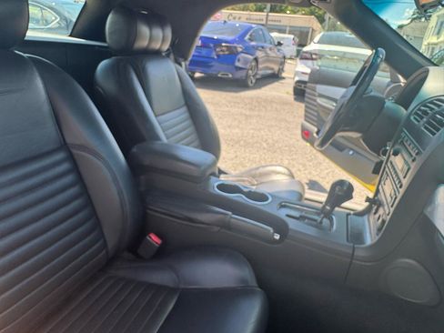 Used 2002 Ford Thunderbird RWD image 22