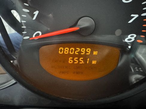 Used 2004 Porsche Boxster image 24