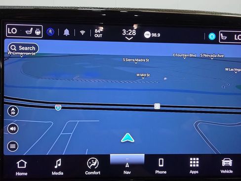 Used 2024 Chrysler Pacifica Limited FWD image 20