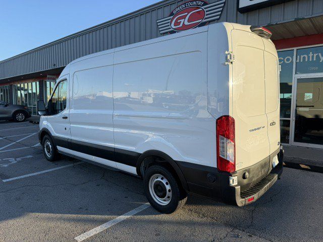 Used 2020 Ford Transit 150 Medium Roof RWD image 5