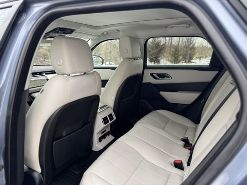 Used 2020 Land Rover Range Rover Velar S image 14