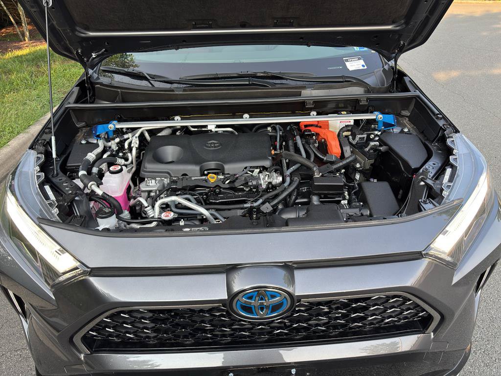 Used 2024 Toyota RAV4 XSE w/ Weather Package AWD/4WD image 33
