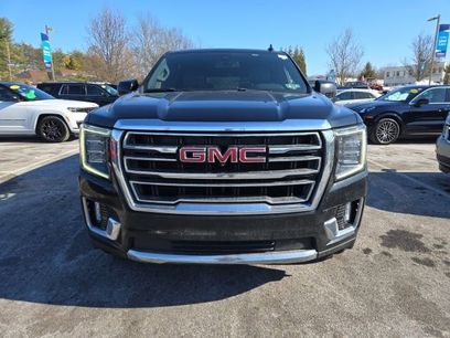 Used 2022 GMC Yukon XL SLT w/ SLT Premium Package