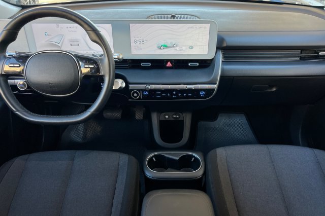 Certified 2024 Hyundai Ioniq 5 SEL RWD image 17
