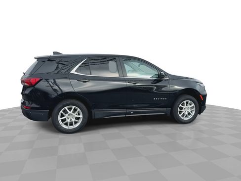 Used 2024 Chevrolet Equinox LT image 10
