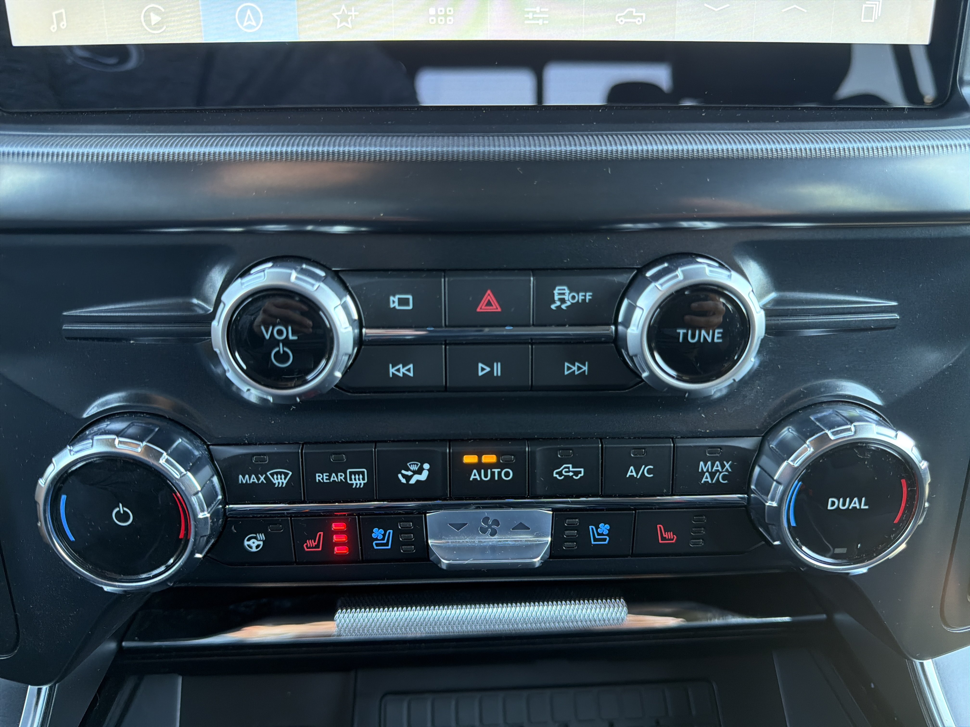 Used 2025 Ford F150 Raptor AWD/4WD image 29