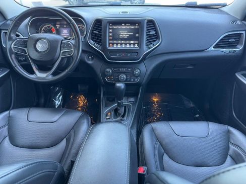 Used 2021 Jeep Cherokee Latitude Lux w/ Comfort/Convenience Group FWD image 14