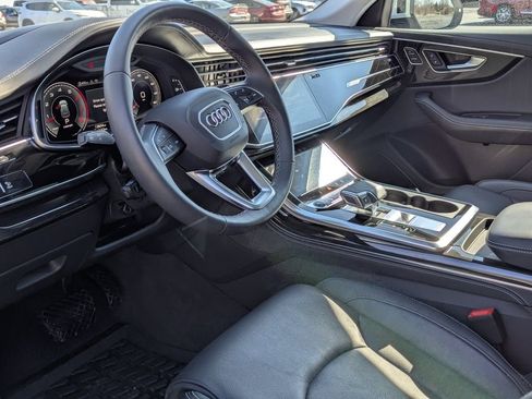Used 2024 Audi Q8 Prestige image 4